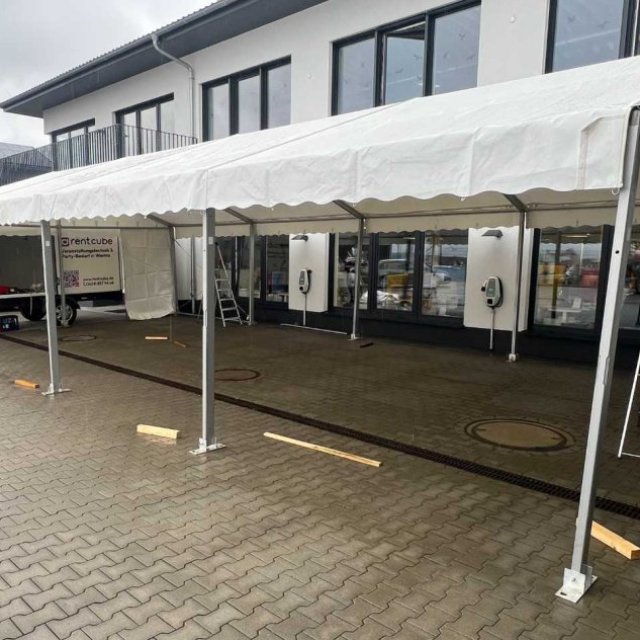 Premium Partyzelt 6 x 9 Meter in Festzeltqualität